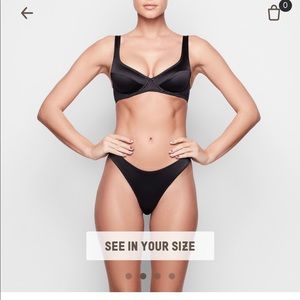 SKIMS Satin Scoop Back Underwire Bra